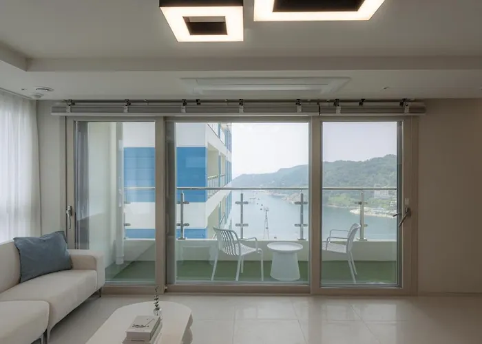 Songdo Oceanstay Hotel