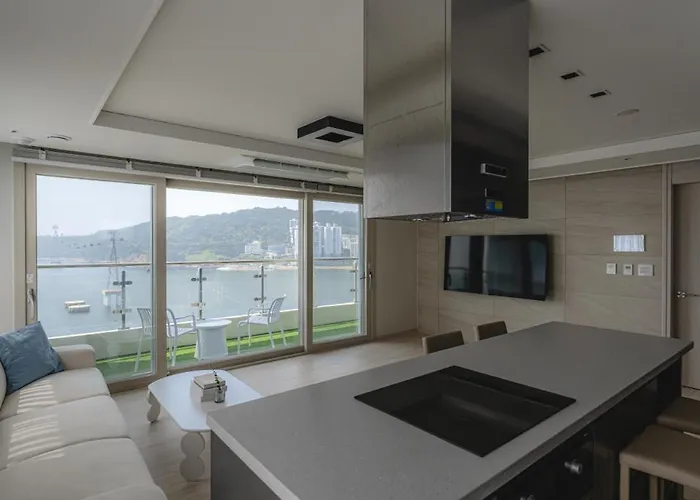 Songdo Oceanstay Hotel 2*