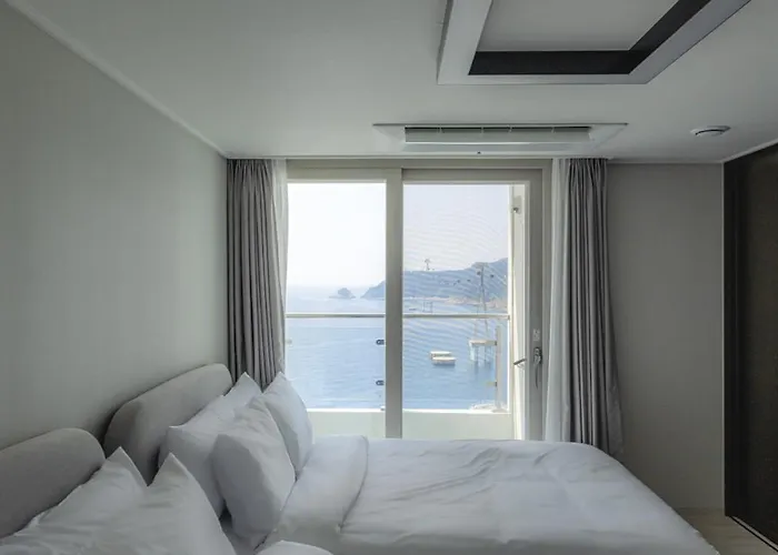 Hotel Songdo Oceanstay 2*
