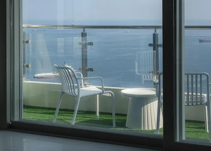 Songdo Oceanstay Hotel Busan