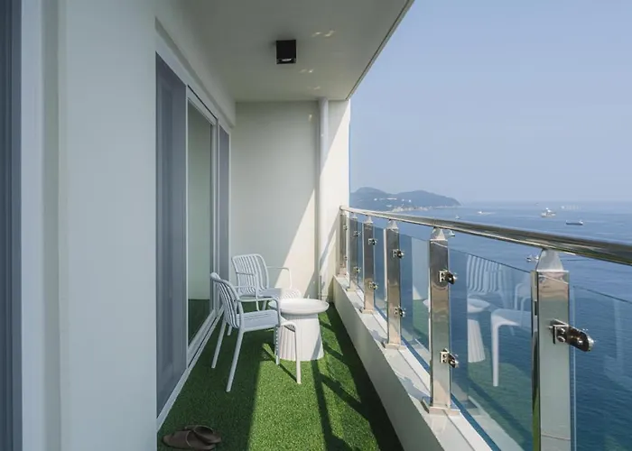 Songdo Oceanstay Hotel