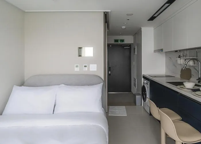 Songdo Oceanstay Hotel 2*